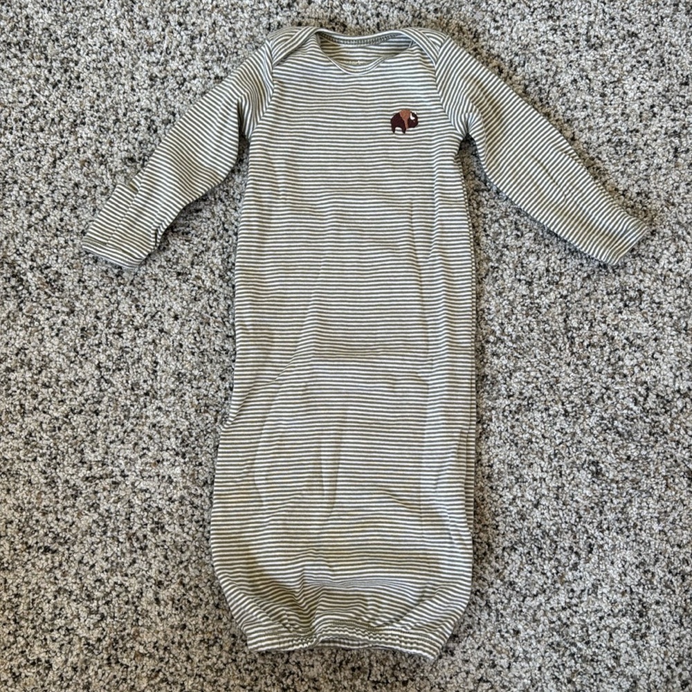 Carter’s Sleeper Gown, Newborn